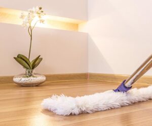 Chổi lau sàn gỗ công nghiệp đẹp và thuận tiện